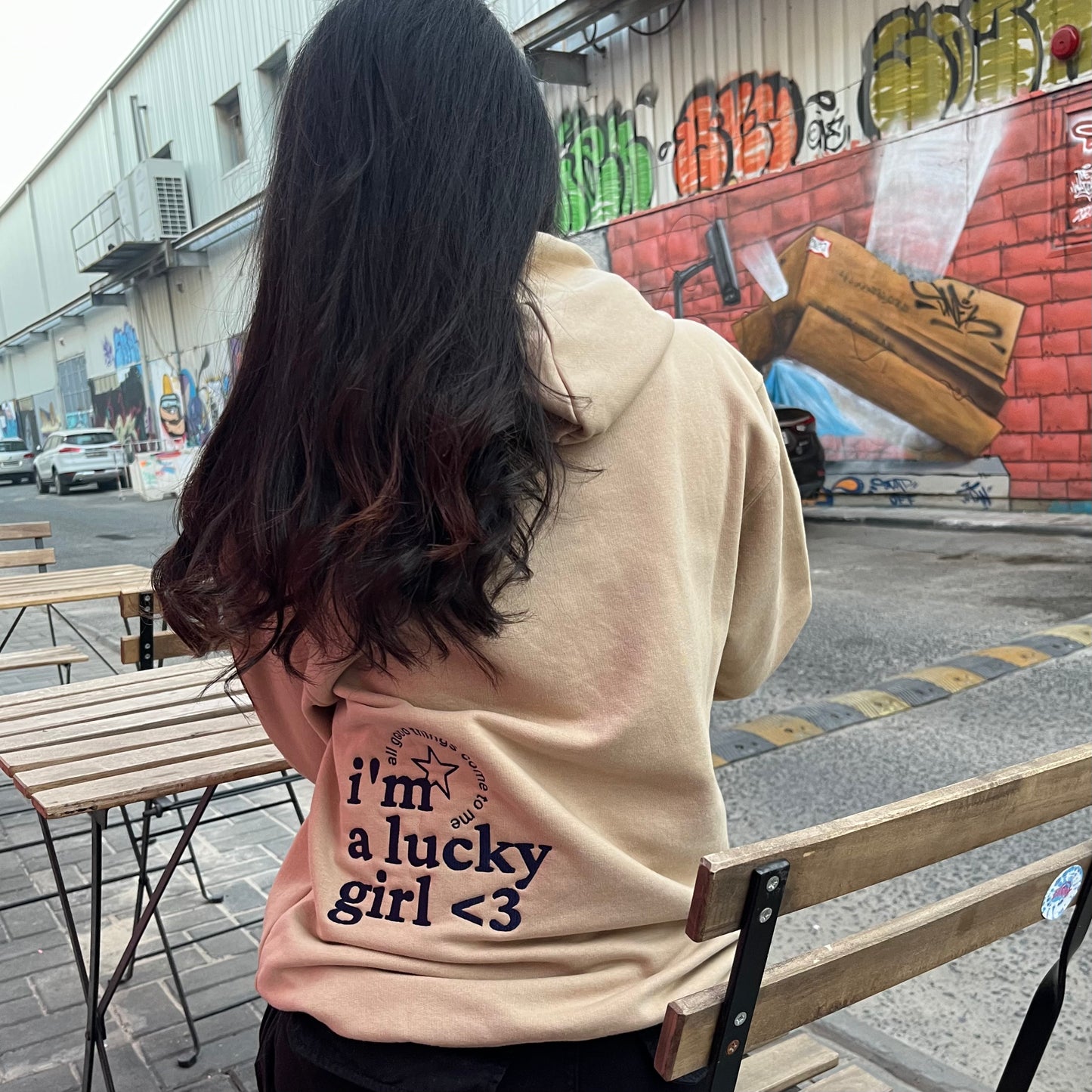 LUCKY GIRL